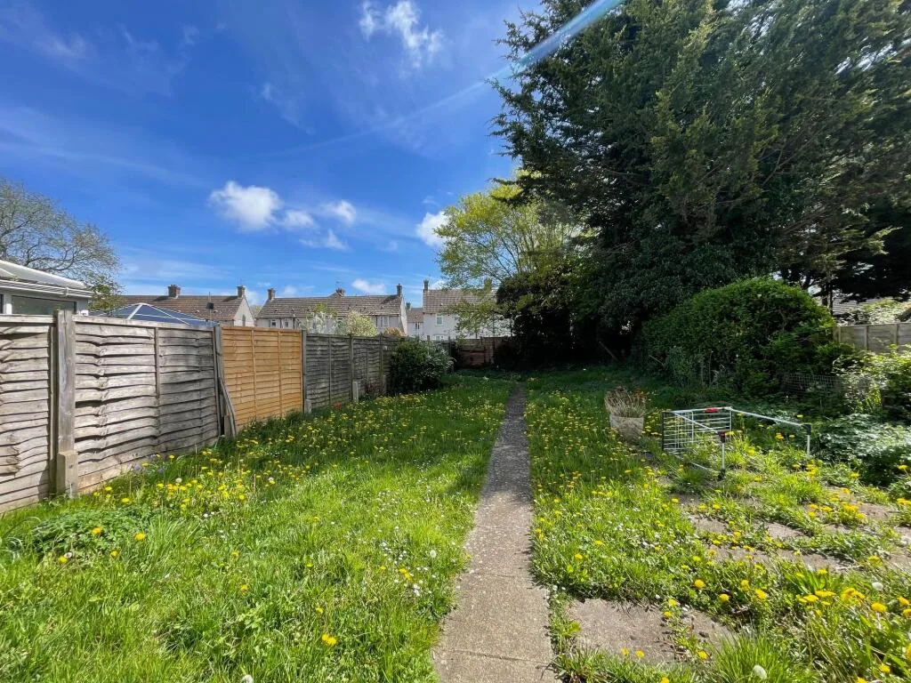 4 bedroom detached house for rent