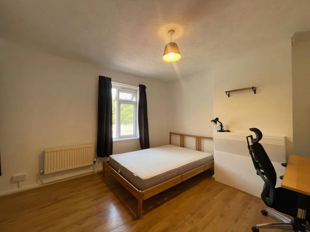4 bedroom detached house for rent