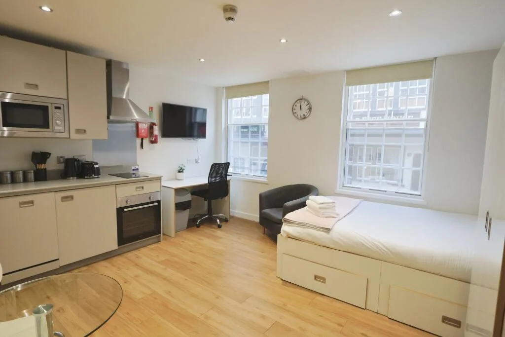 Studio flat for rent