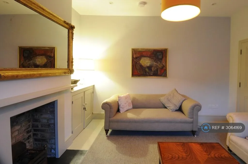 4 bedroom terraced house for rent
