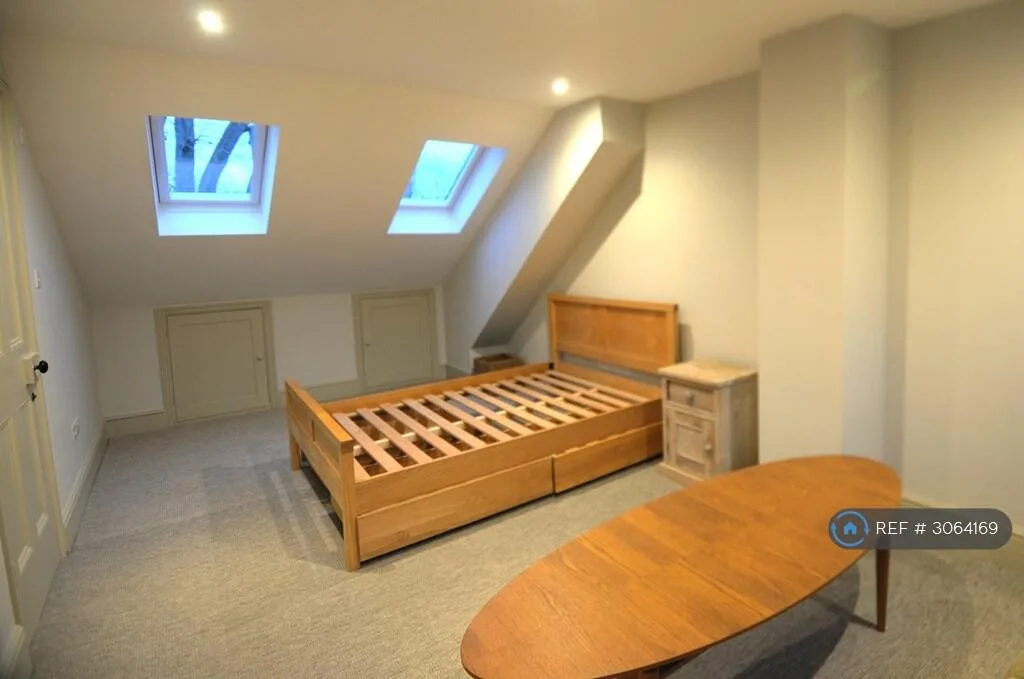 4 bedroom terraced house for rent