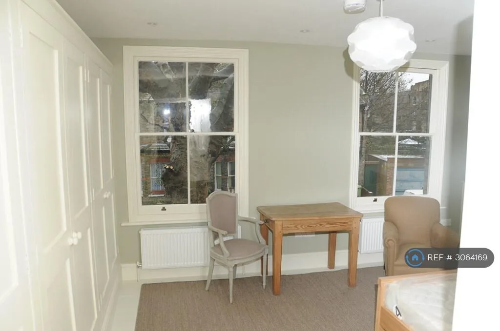 4 bedroom terraced house for rent
