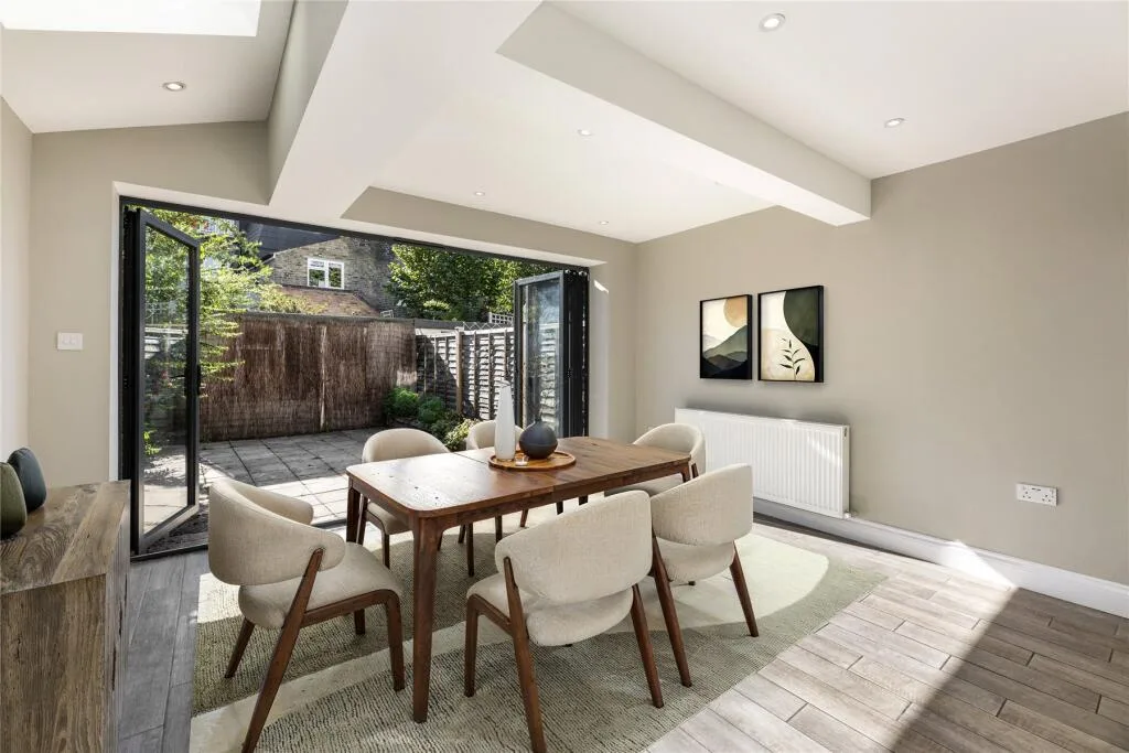 4 bedroom house for rent