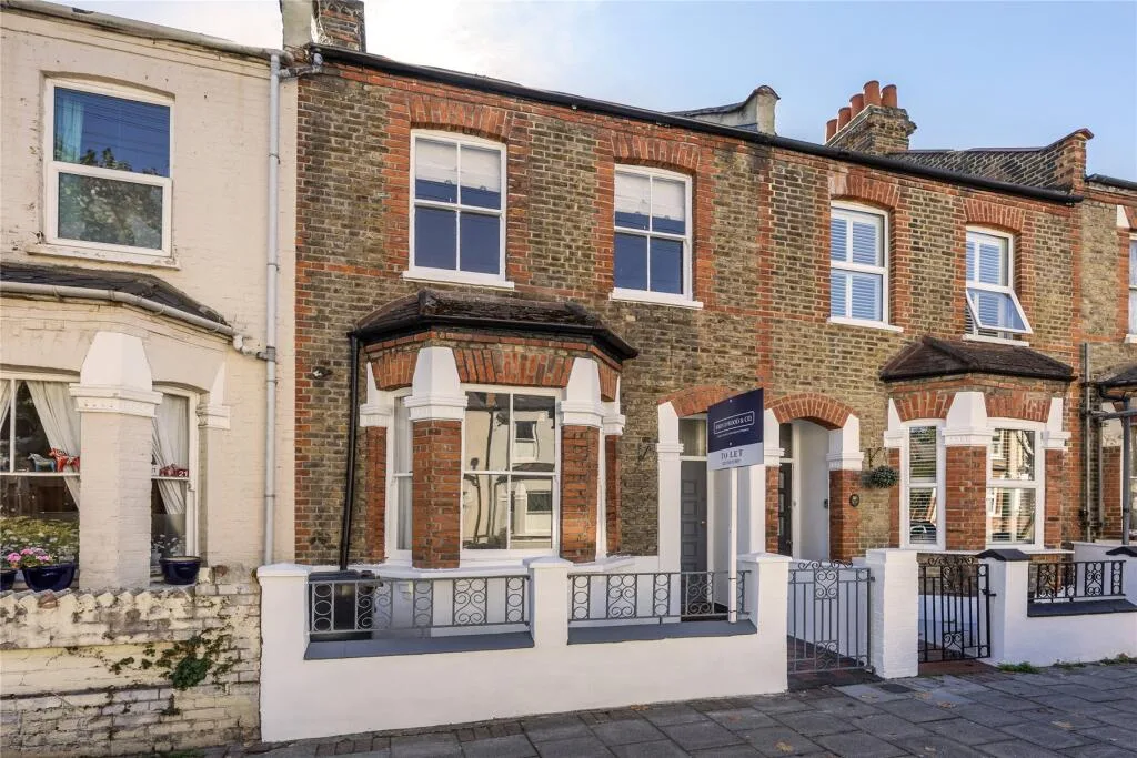 4 bedroom house for rent