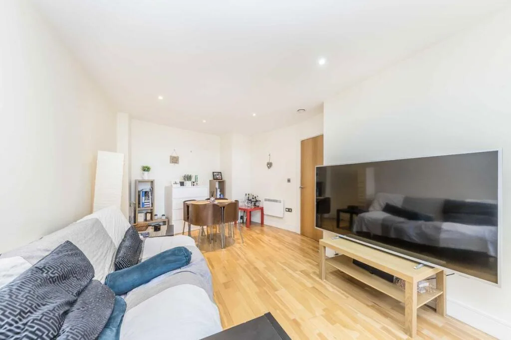 1 bedroom flat for rent