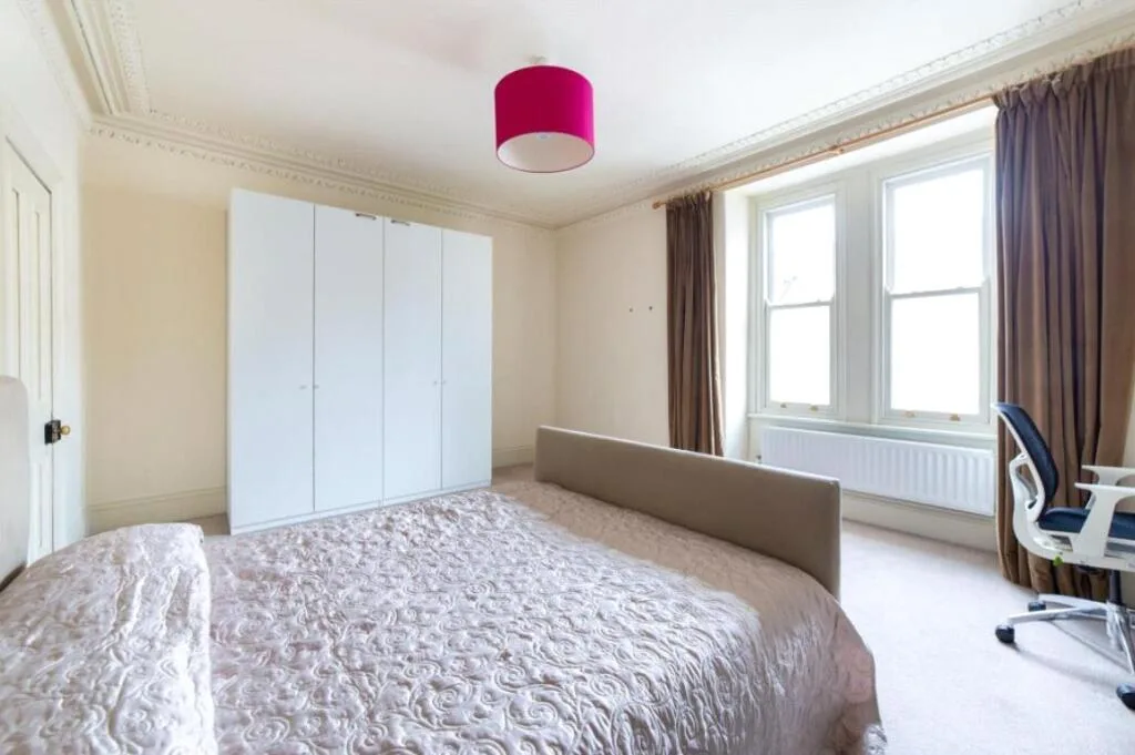 4 bedroom apartment for rent