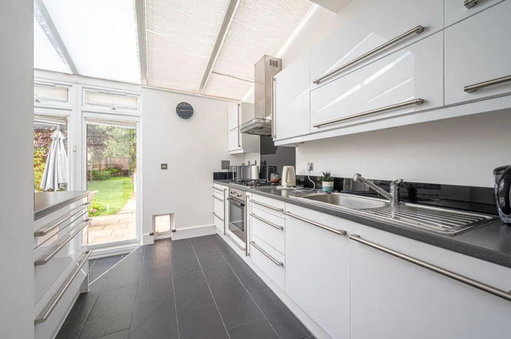 4 bedroom house for rent