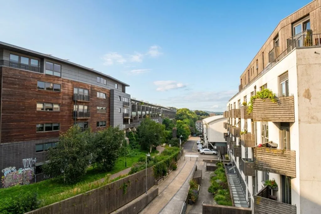 2 bedroom flat for rent