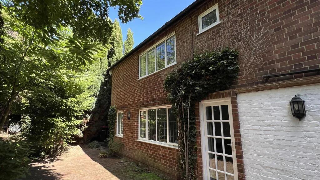 3 bedroom house for rent