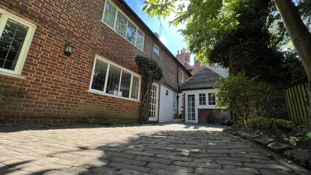 3 bedroom house for rent