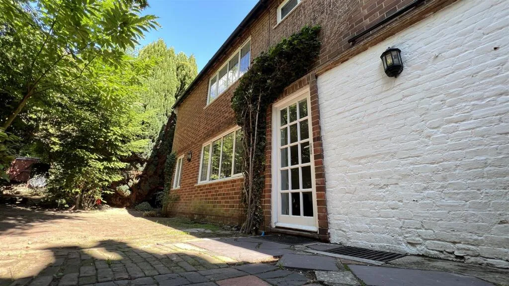 3 bedroom house for rent