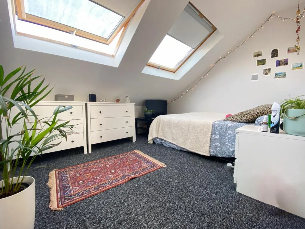 6 bedroom terraced house for rent