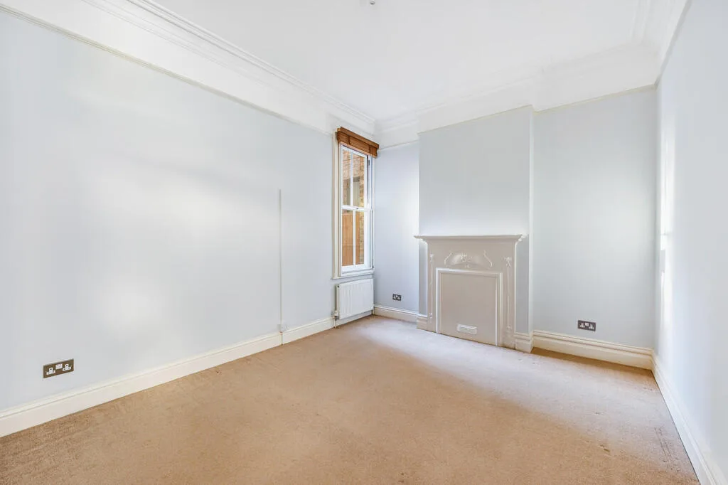 3 bedroom ground floor flat for rent