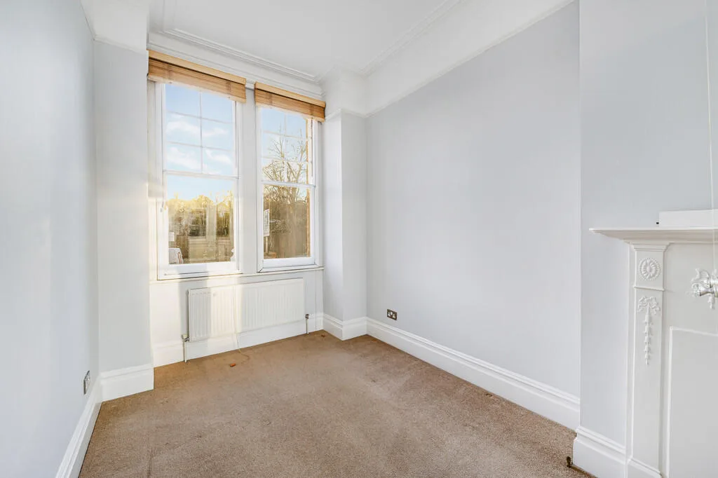 3 bedroom ground floor flat for rent
