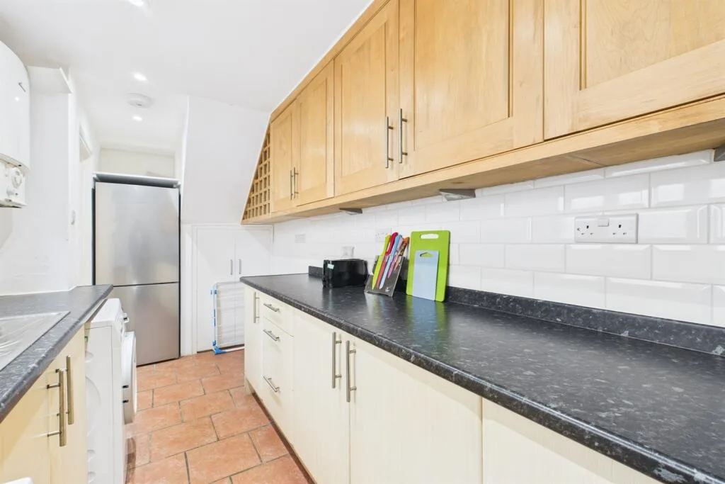 2 bedroom terraced house for rent