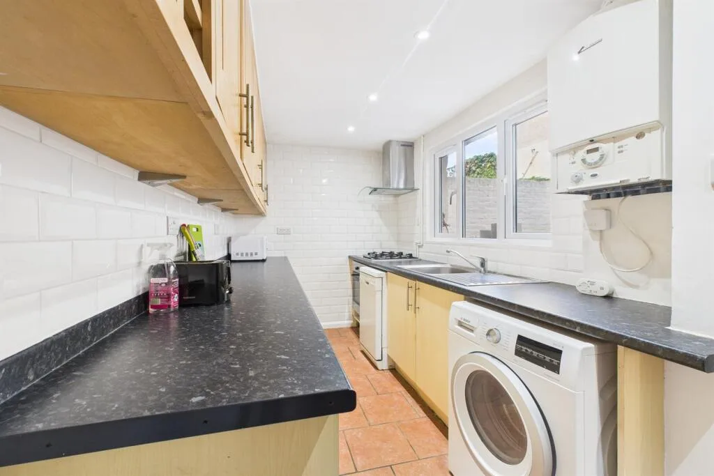 2 bedroom terraced house for rent