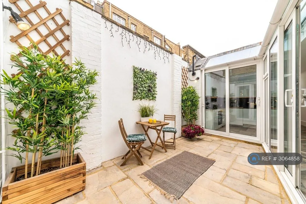 2 bedroom terraced house for rent