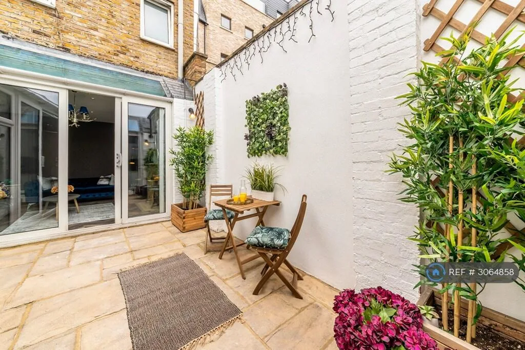2 bedroom terraced house for rent