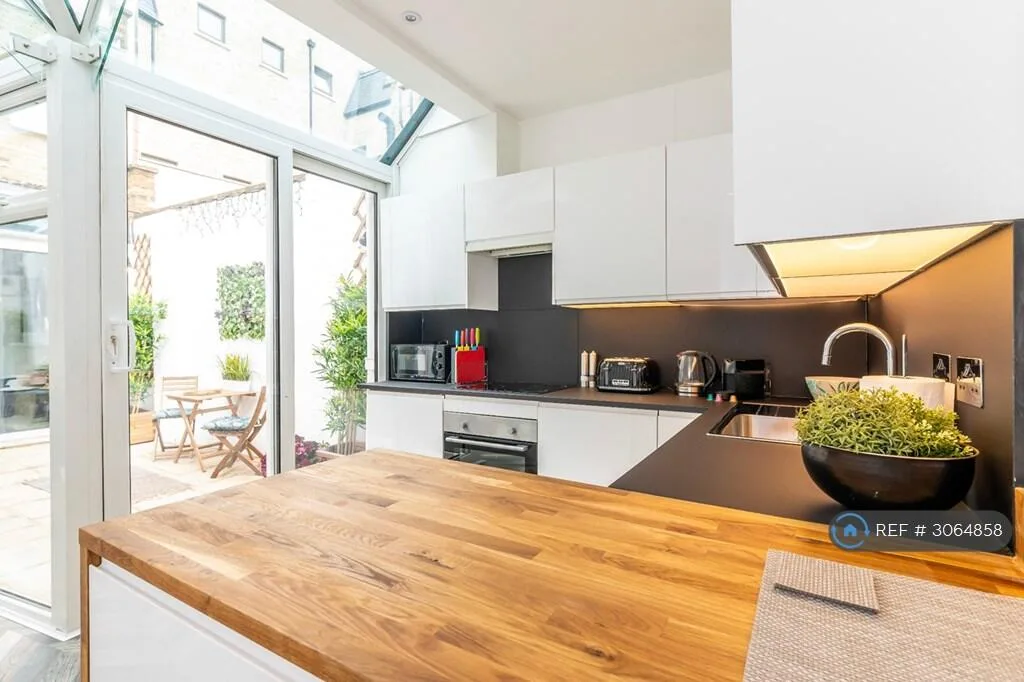 2 bedroom terraced house for rent
