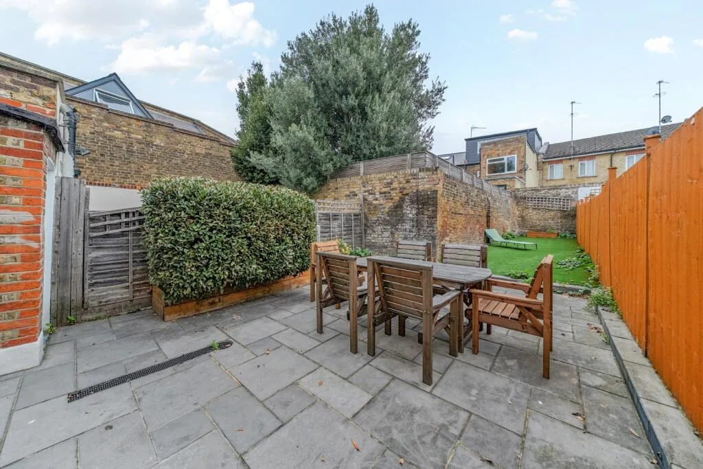 3 bedroom house for rent