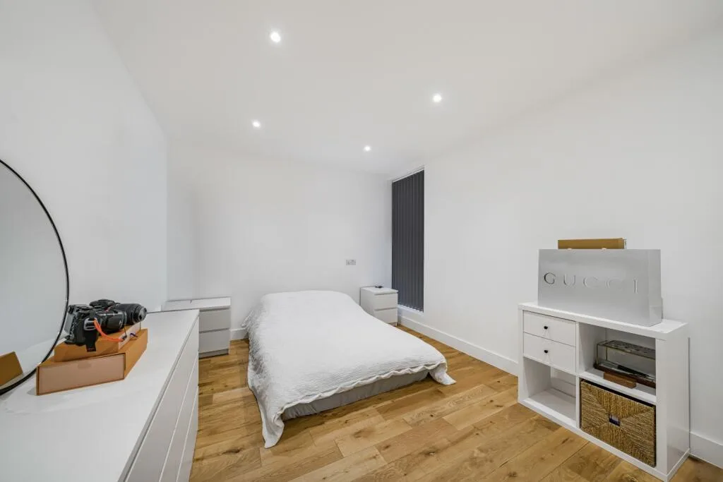 3 bedroom ground floor flat for rent