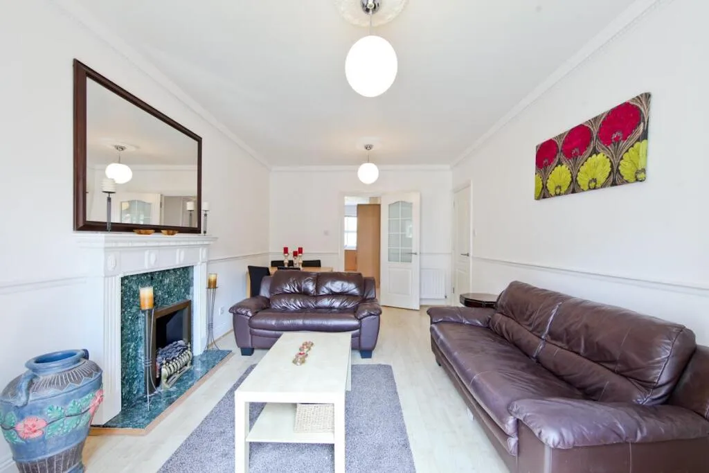 2 bedroom apartment for rent