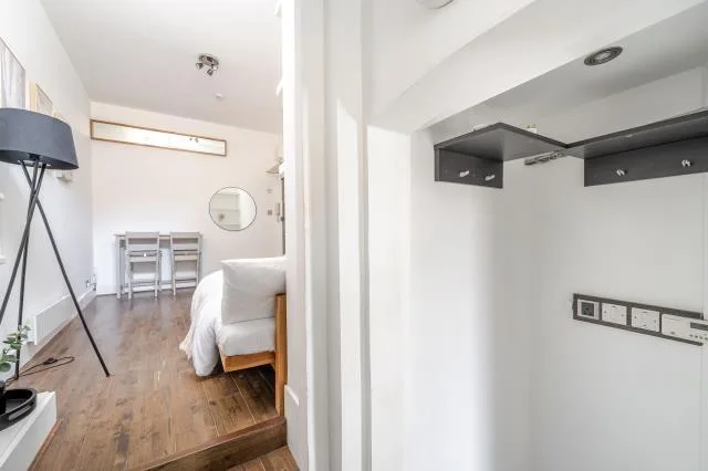 Studio flat for rent