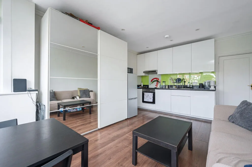 1 bedroom flat for rent