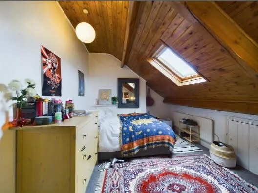 6 bedroom terraced house for rent