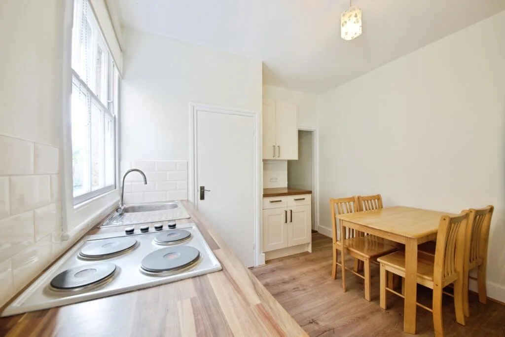 1 bedroom flat for rent