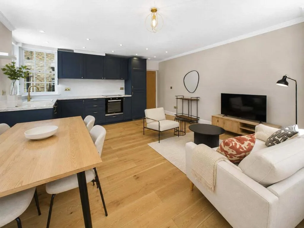 2 bedroom flat for rent