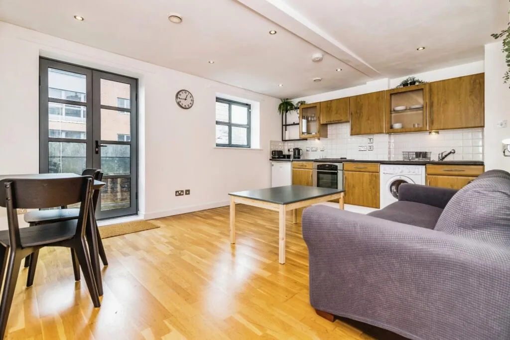 1 bedroom apartment for rent