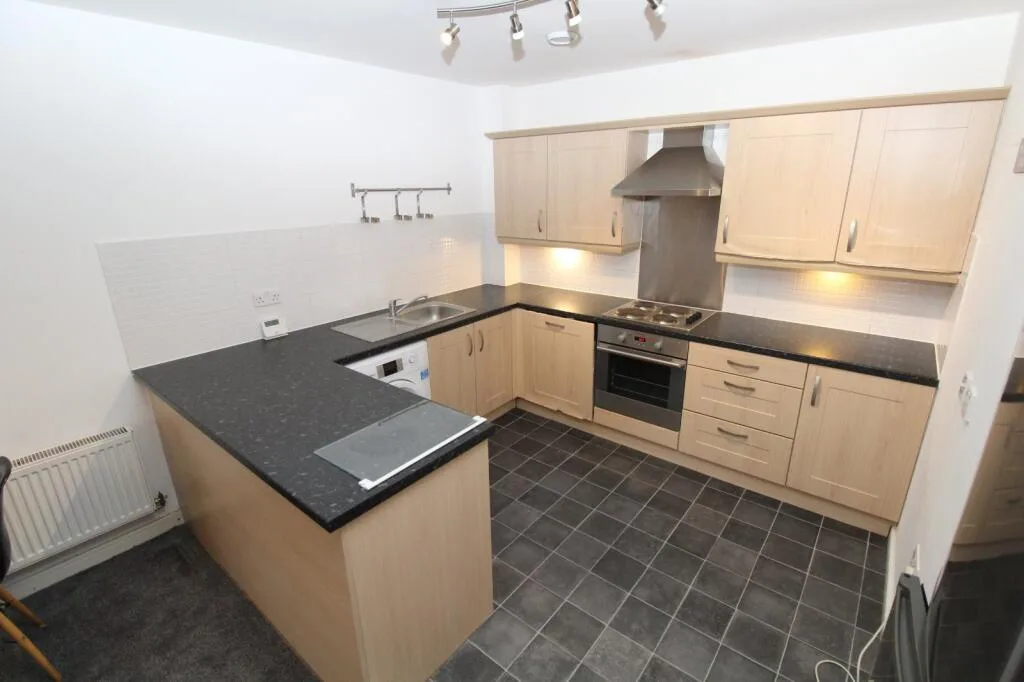 2 bedroom flat for rent