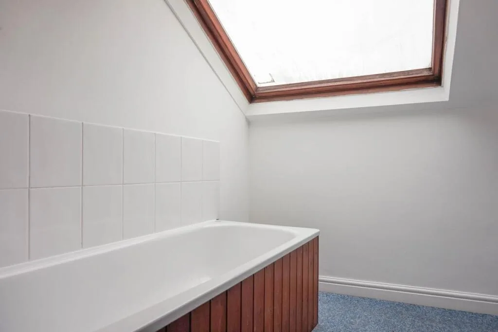 8 bedroom house for rent