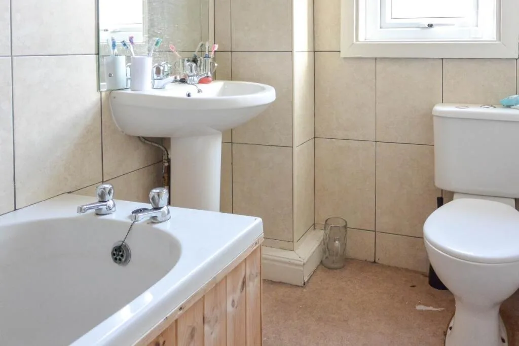 6 bedroom house for rent