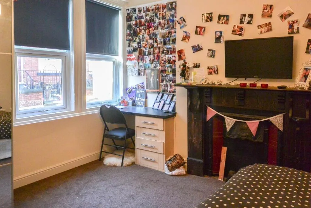6 bedroom house for rent