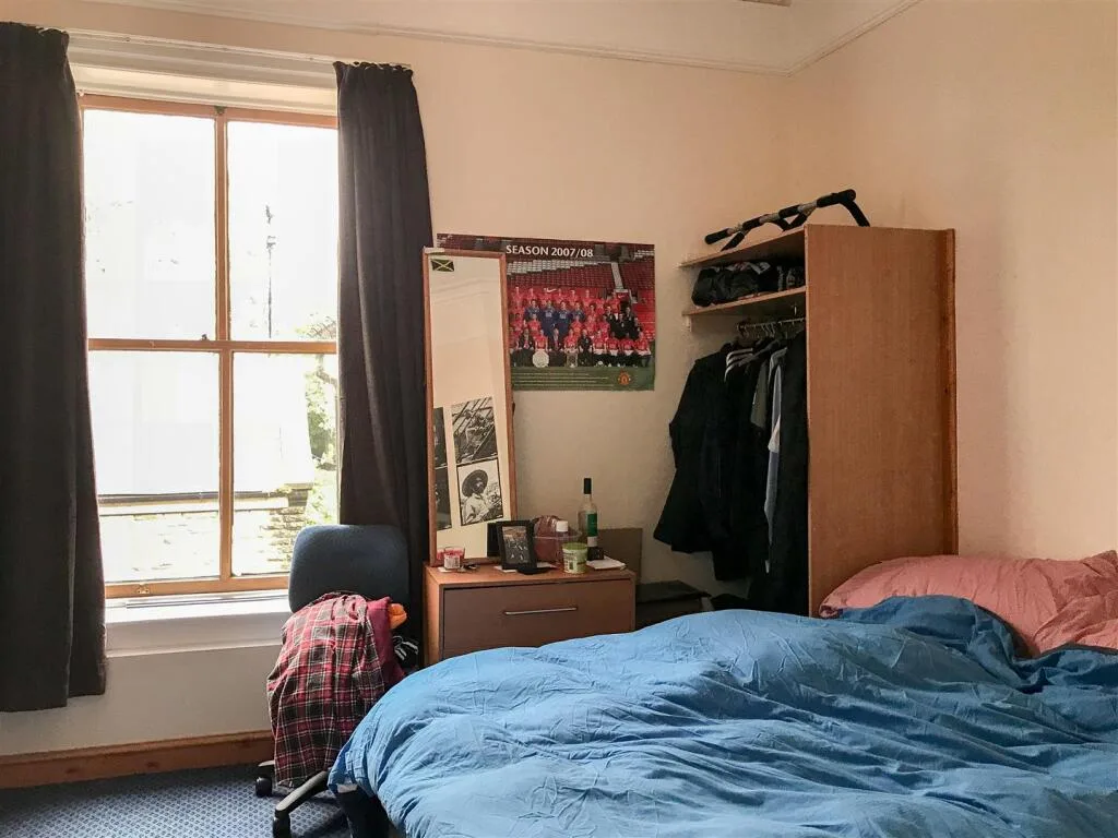 6 bedroom flat for rent