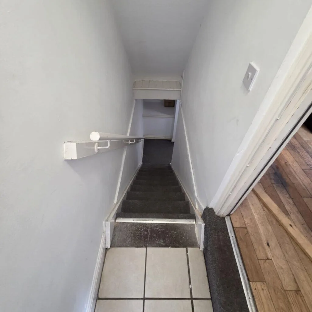 6 bedroom terraced house for rent