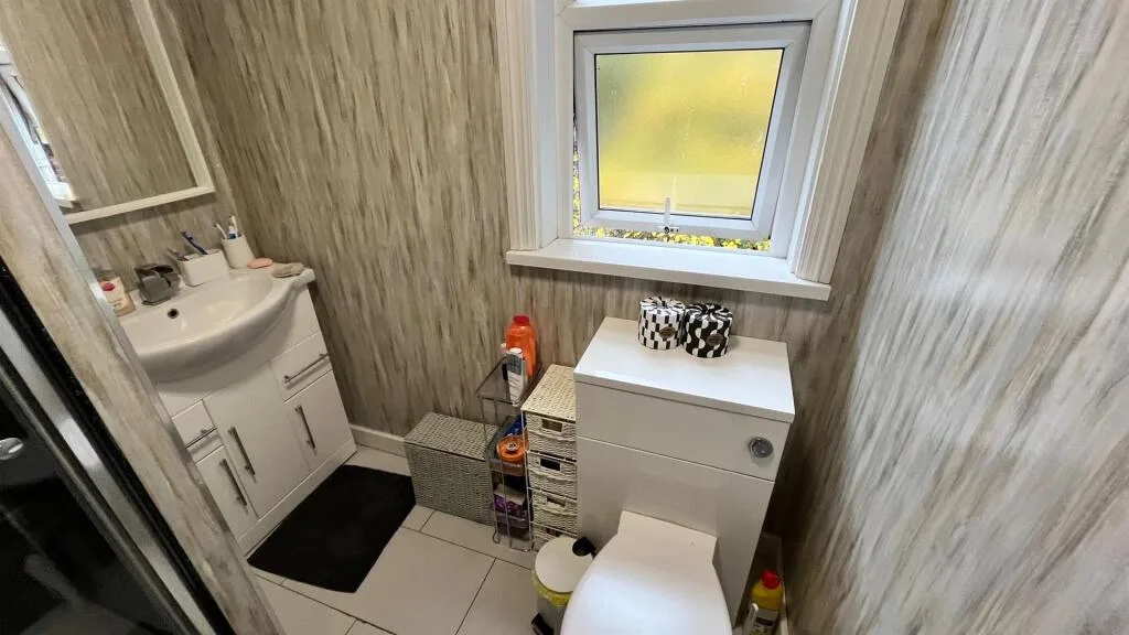 5 bedroom house for rent