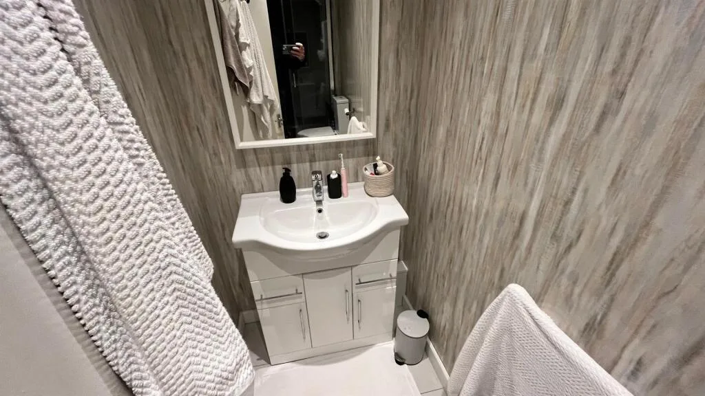 5 bedroom house for rent