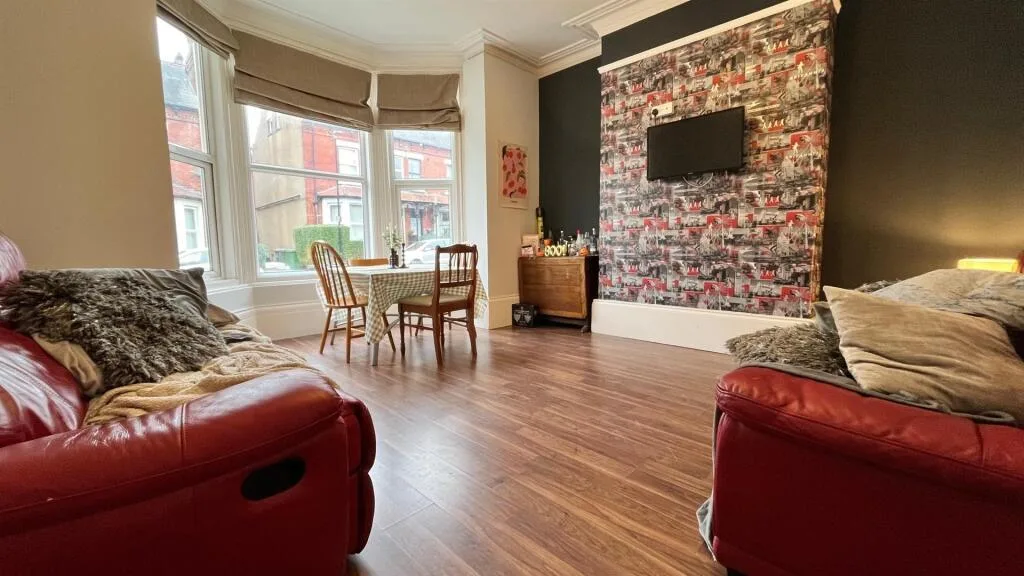 5 bedroom house for rent