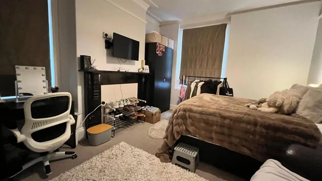 5 bedroom house for rent