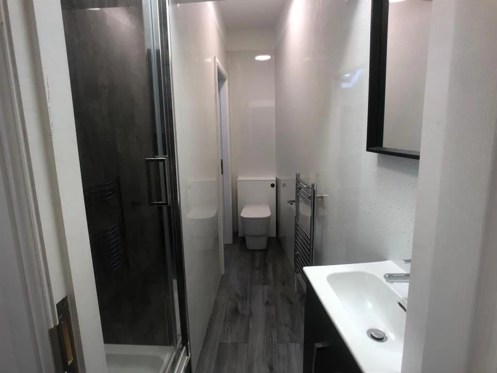 5 bedroom house for rent