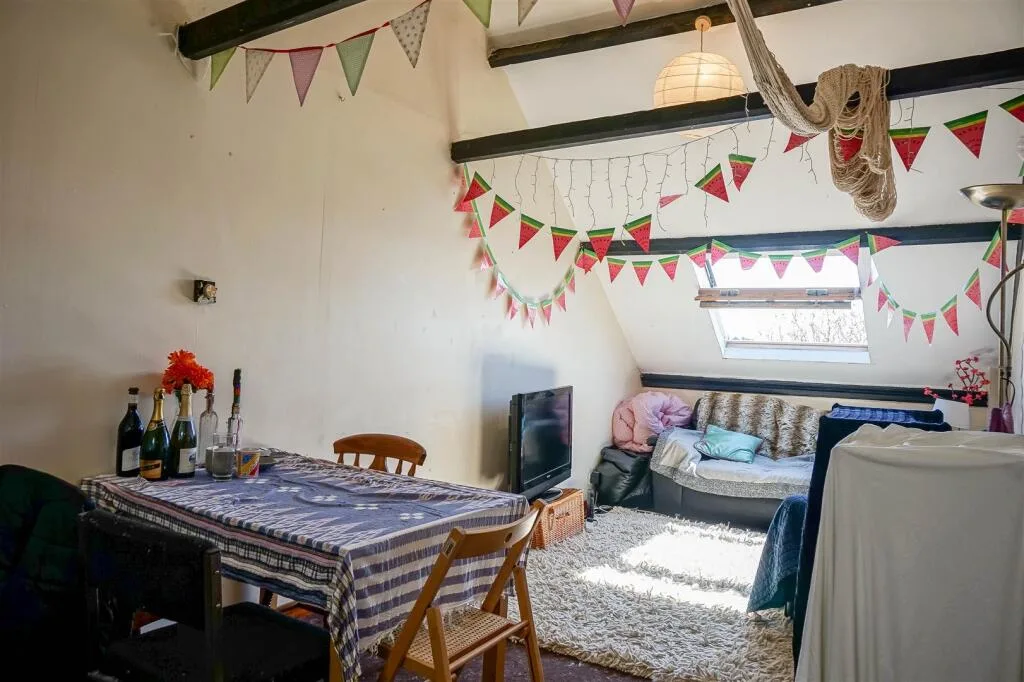 4 bedroom apartment for rent