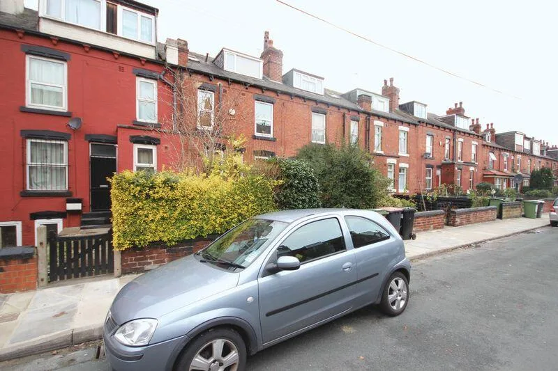 4 bedroom terraced house for rent