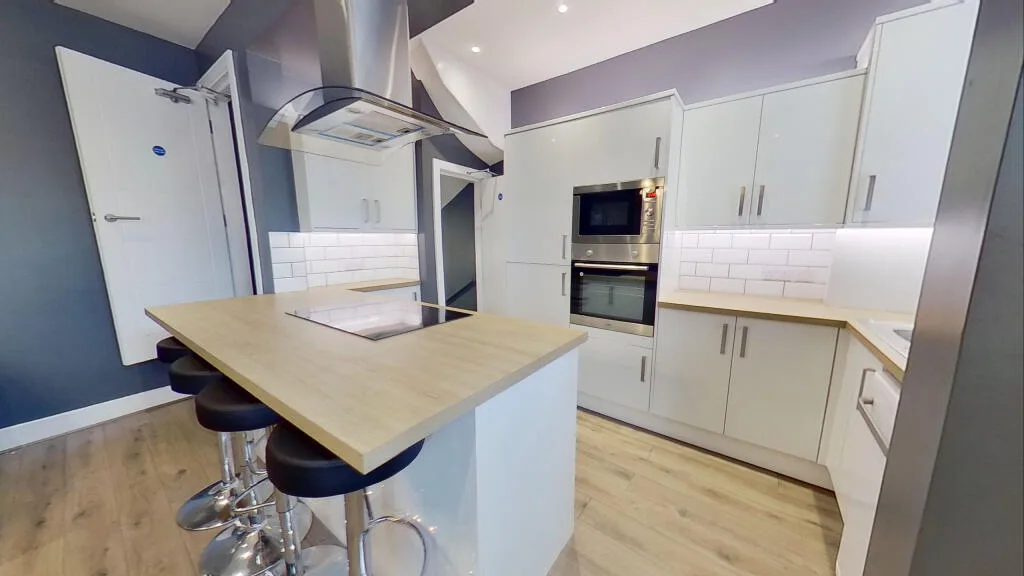 4 bedroom terraced house for rent