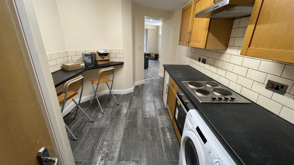 3 bedroom apartment for rent