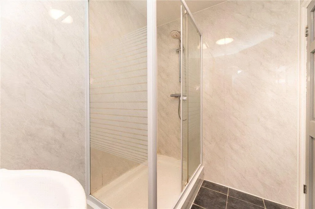 1 bedroom house for rent