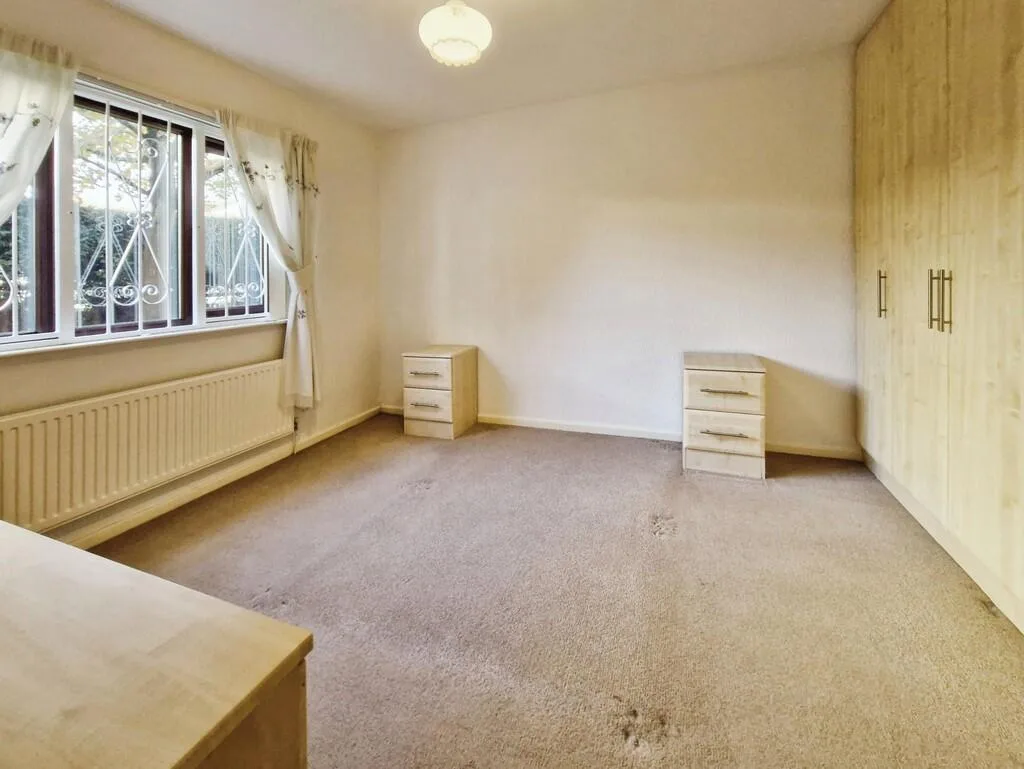 2 bedroom ground floor flat for rent