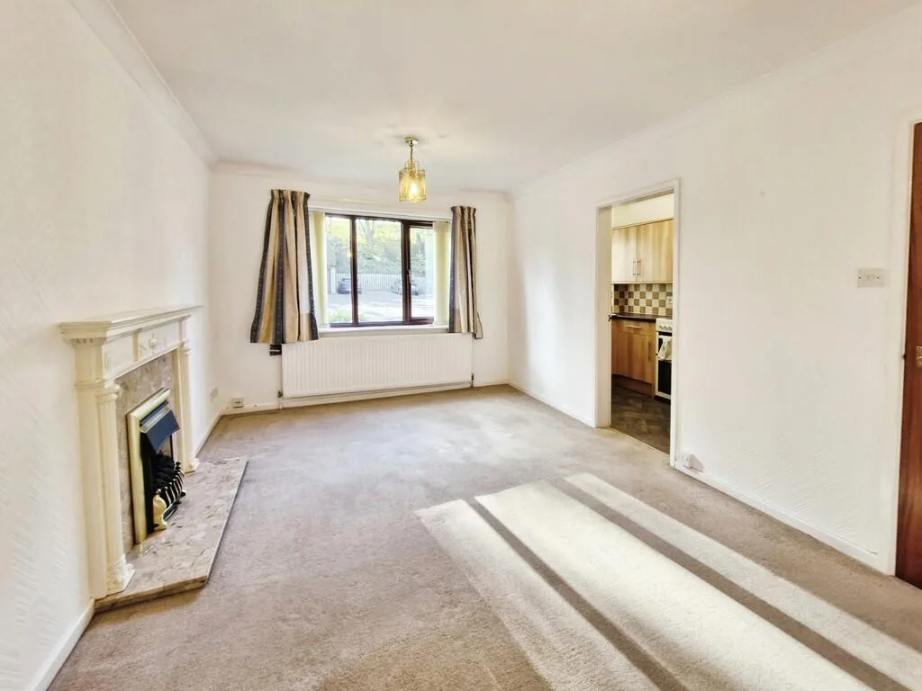 2 bedroom ground floor flat for rent
